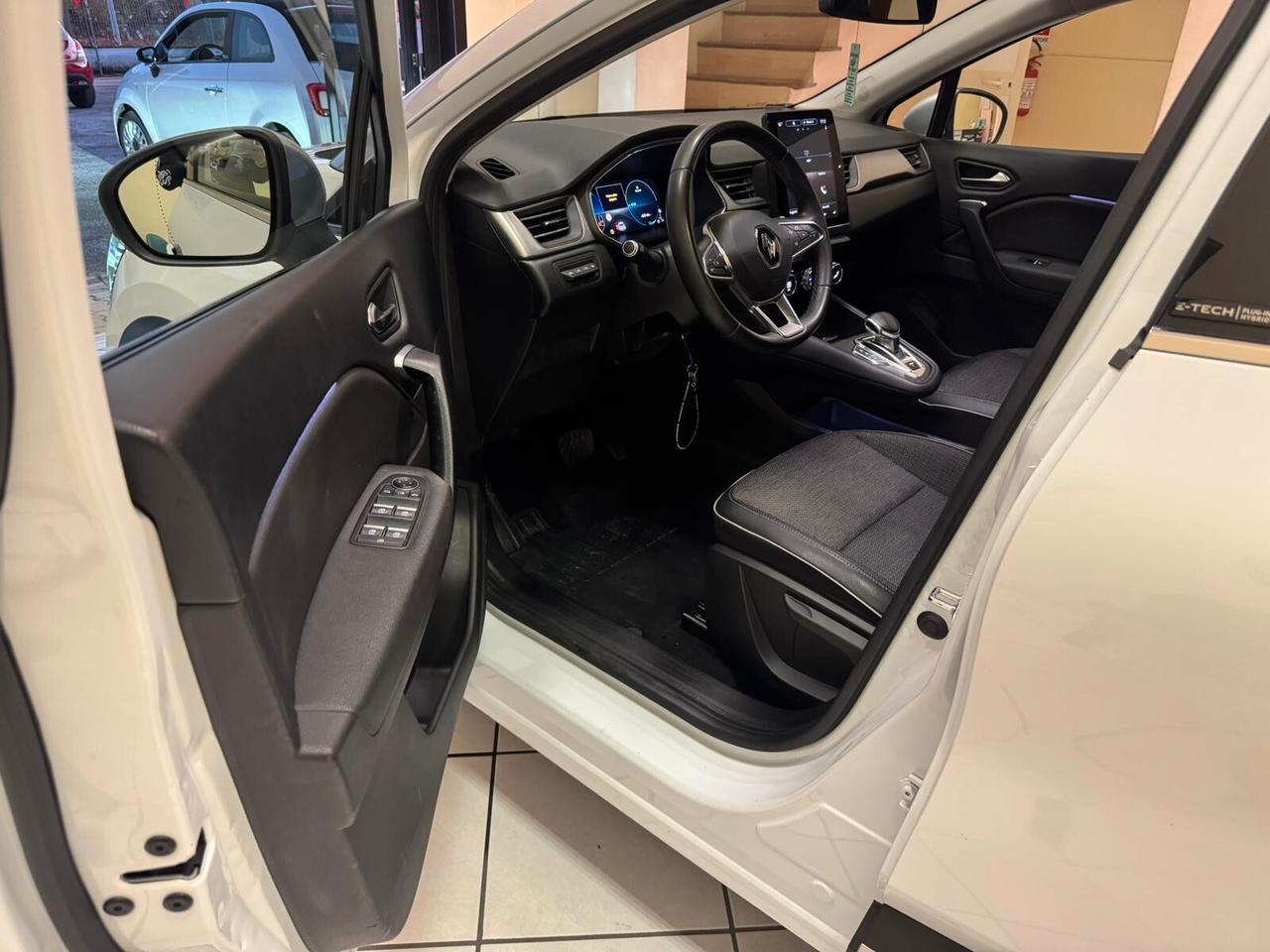 Renault Captur Plug-in Hybrid E-Tech 160 CV Intens