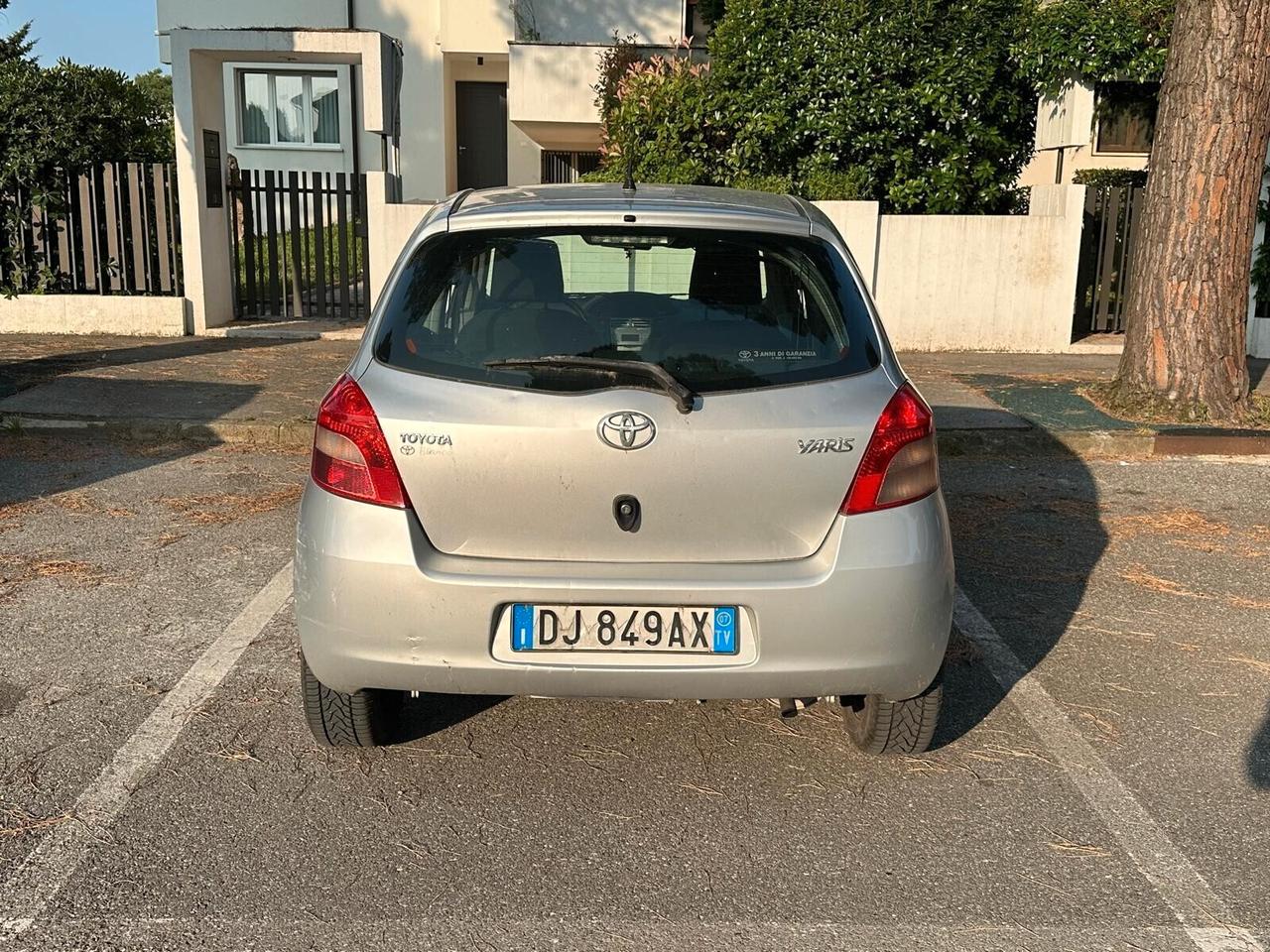Toyota Yaris 1.0 - Neopatentati Unico proprietario