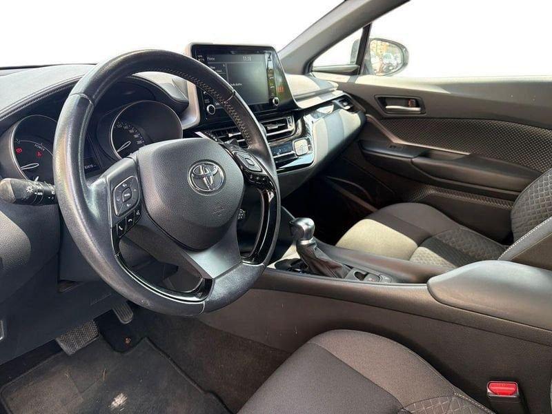 Toyota C-HR 1.8h Active e-cvt