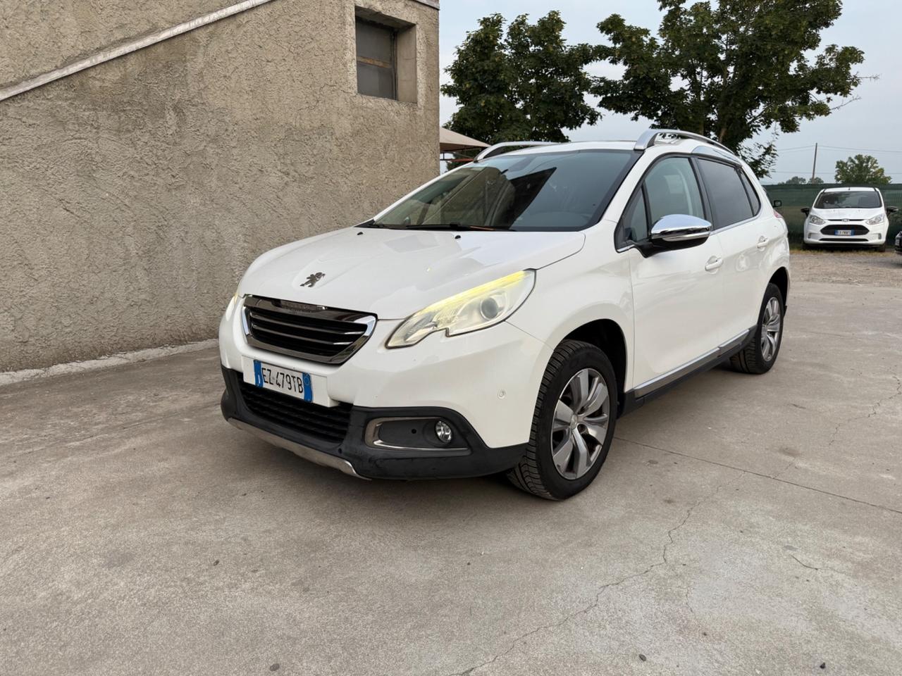 Peugeot 2008 BlueHDi 100 S&S Allure