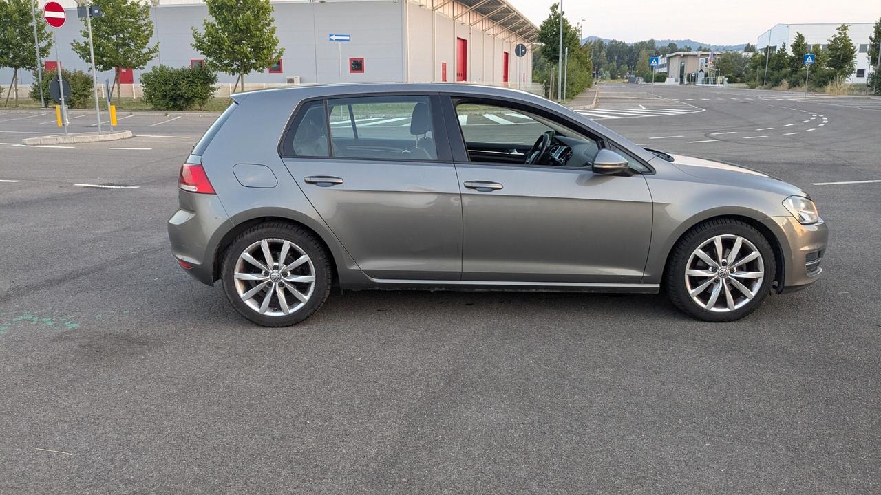 Volkswagen Golf 1.6 TDI 5p. Highline BlueMotion Technology