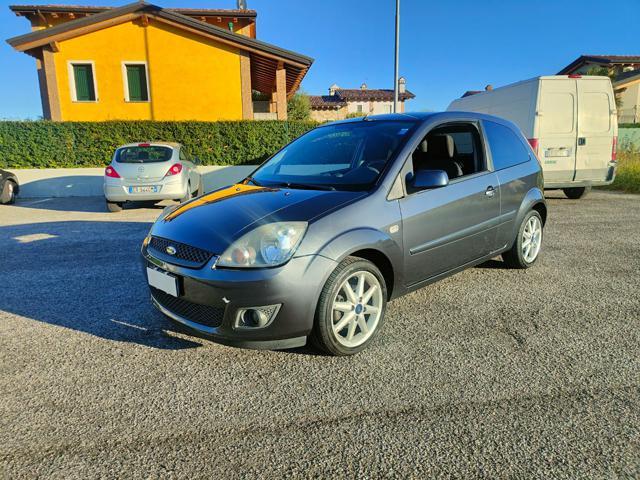 FORD Fiesta 1.2 Benzina Ghia 3 Porte