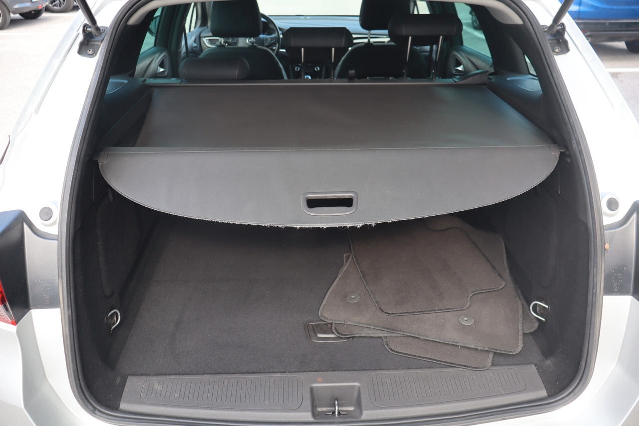 Opel Astra 1.2 Turbo 130 CV S&S Sports Tourer Business Elegance