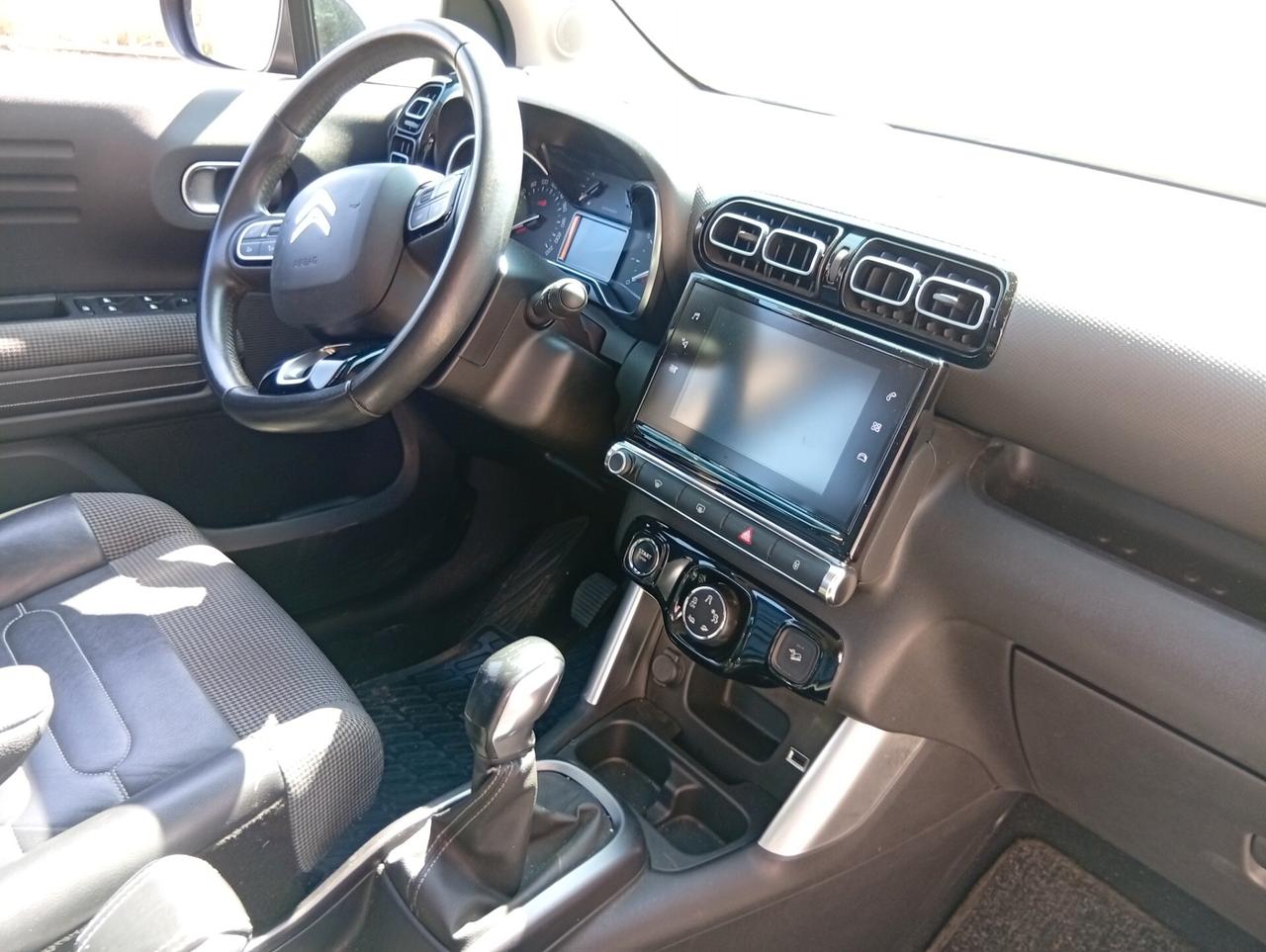 Citroen C3 Aircross C3 Aircross BlueHDi 100 S&S Shine