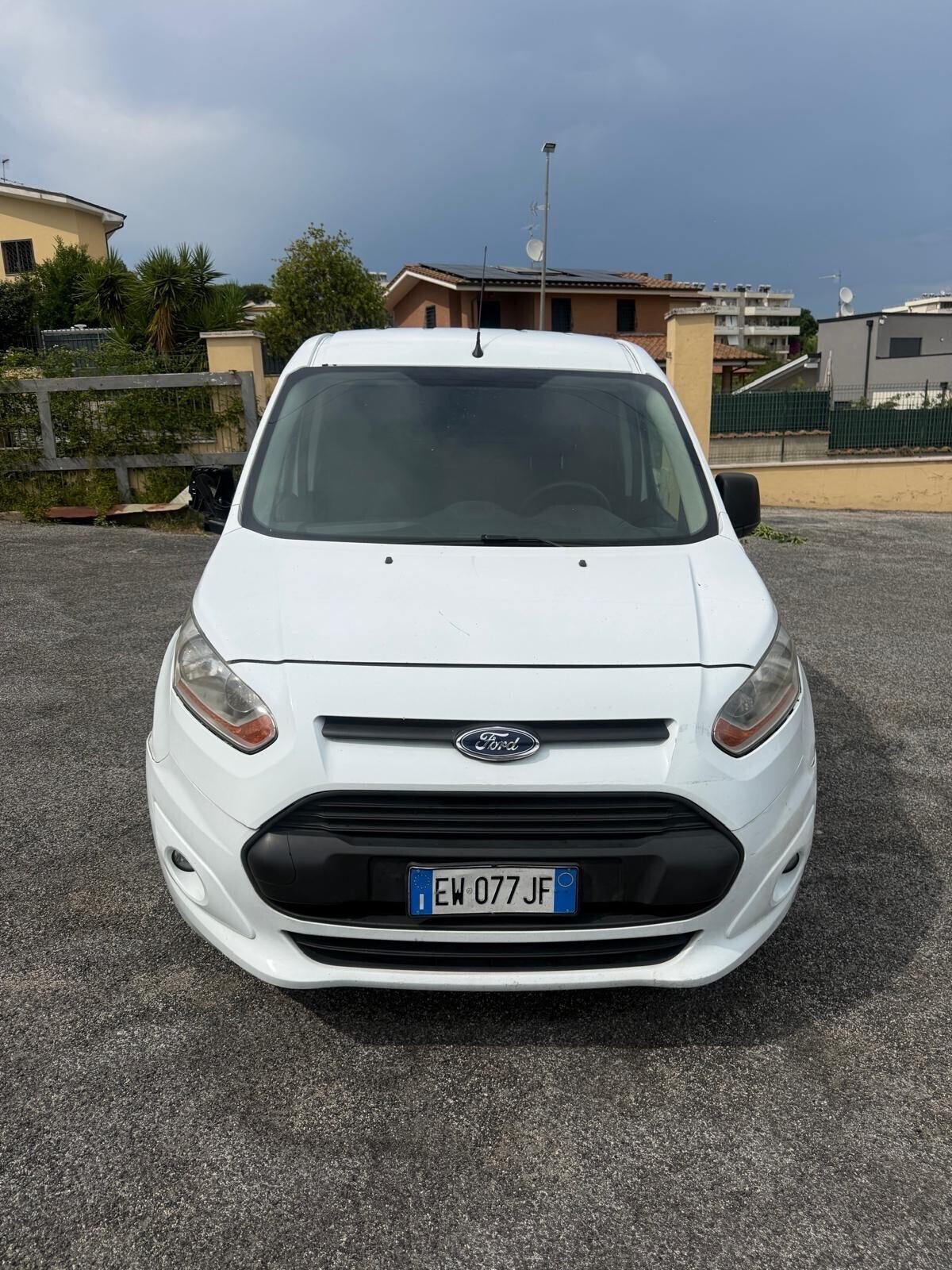 Ford Tourneo Courier 1.6 TDCI 95 CV Plus