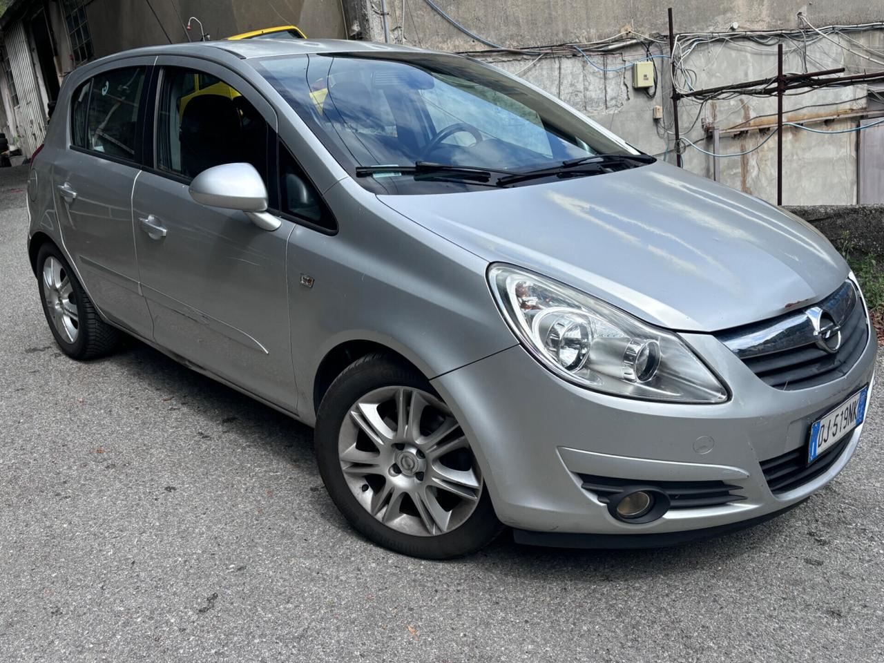 Opel Corsa 1.3 CDTI 90CV 5 porte Cosmo
