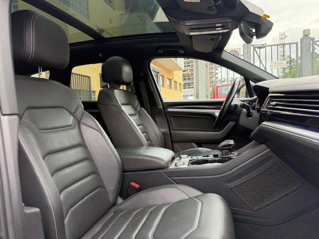 VOLKSWAGEN Touareg 3.0 V6 TDI SCR Advanced R-LINE TETTO PANORAMICO