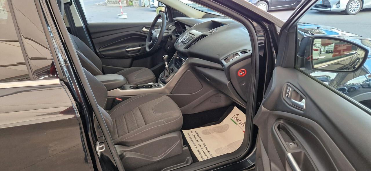 Ford Kuga 2.0 TDCi 120cv 2WD Titanium