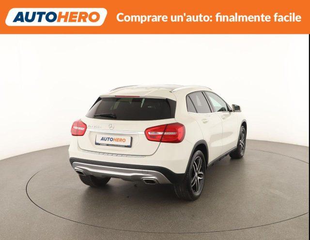 MERCEDES-BENZ GLA 200 d Sport