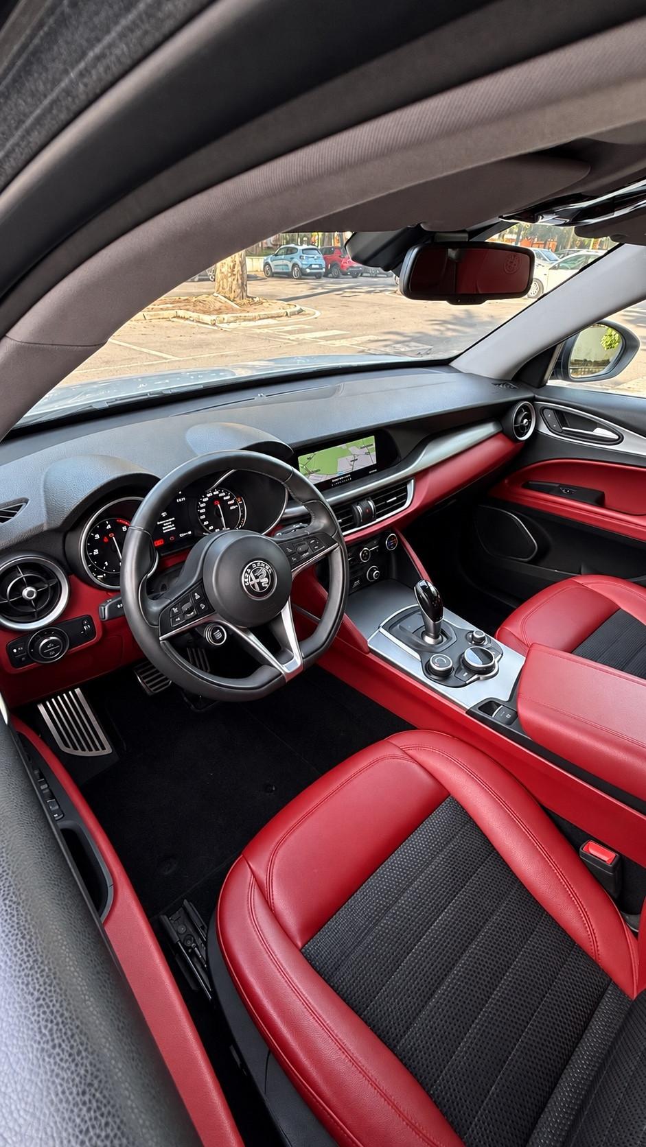 Alfa Romeo Stelvio 2.2 Turbodiesel 190 CV B-Tech