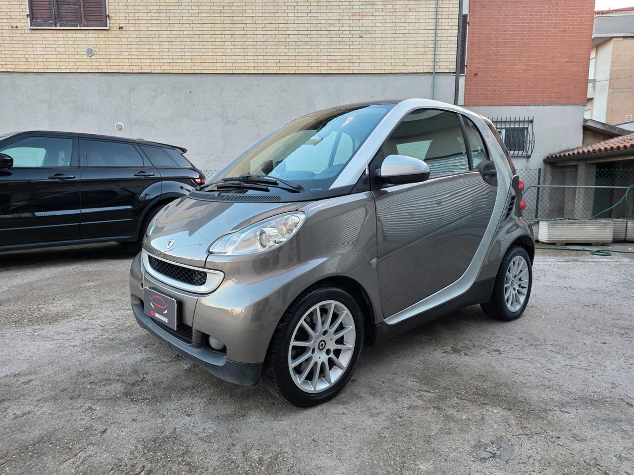 Smart ForTwo 1000 52 kW coupé pure