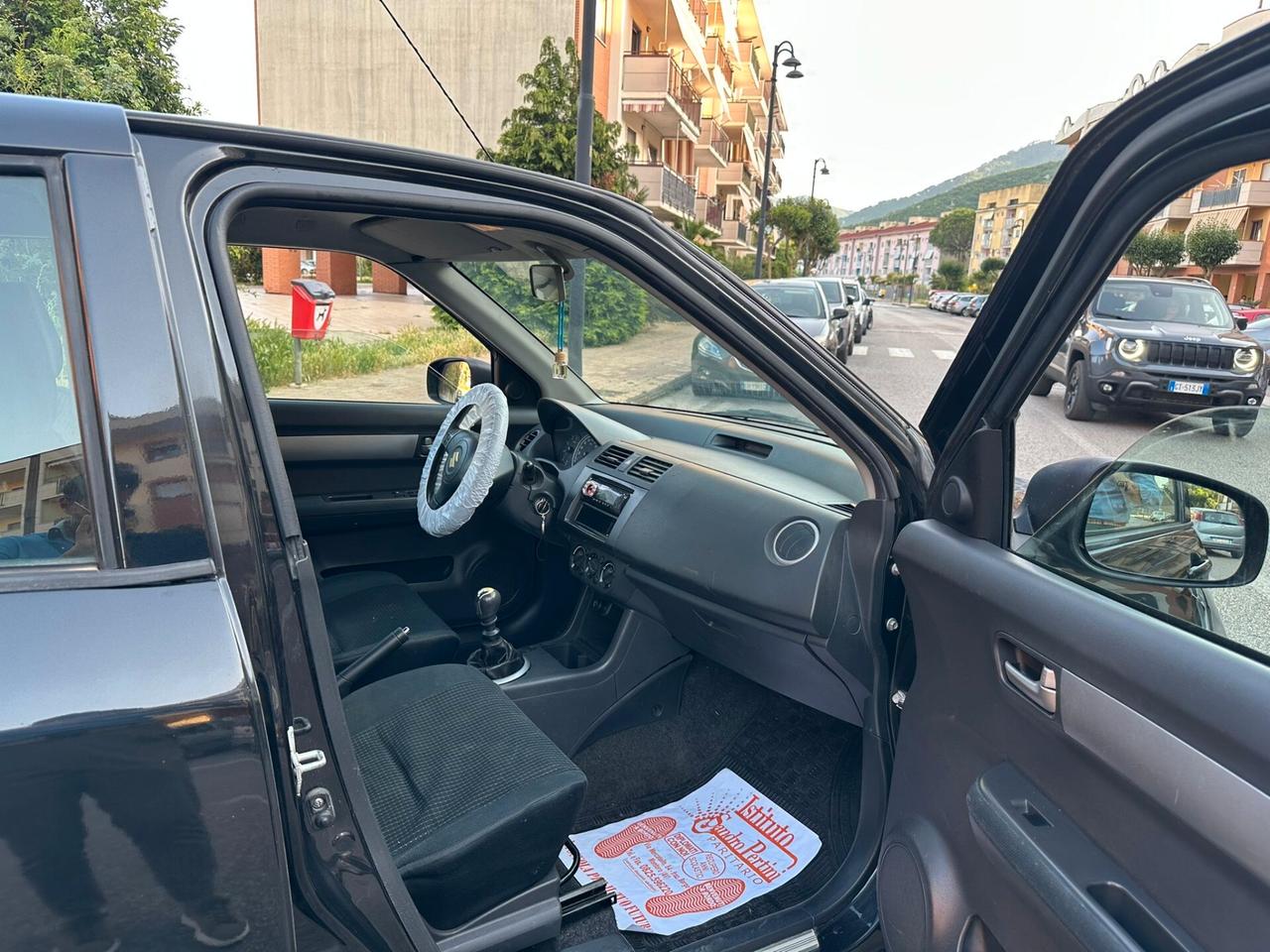 Suzuki Swift 1.3 DDiS 5p. 12 MESI DI GARANZIA