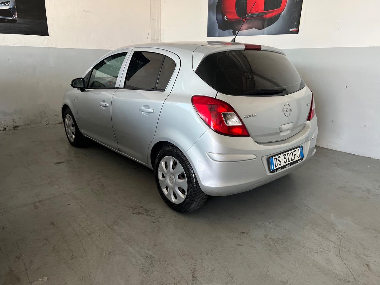 Opel Corsa 1.3 CDTI 75CV COSMO