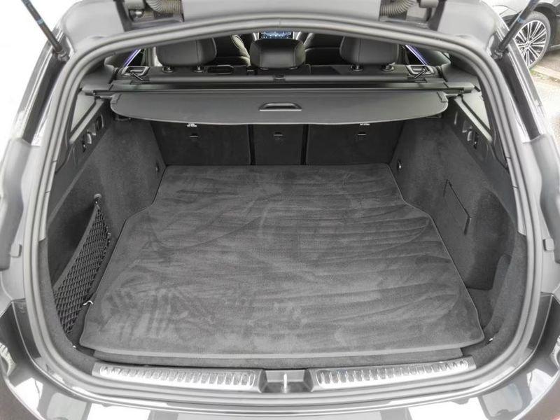 Mercedes-Benz Classe C C180 T AMG Camera Led 18" Mbux