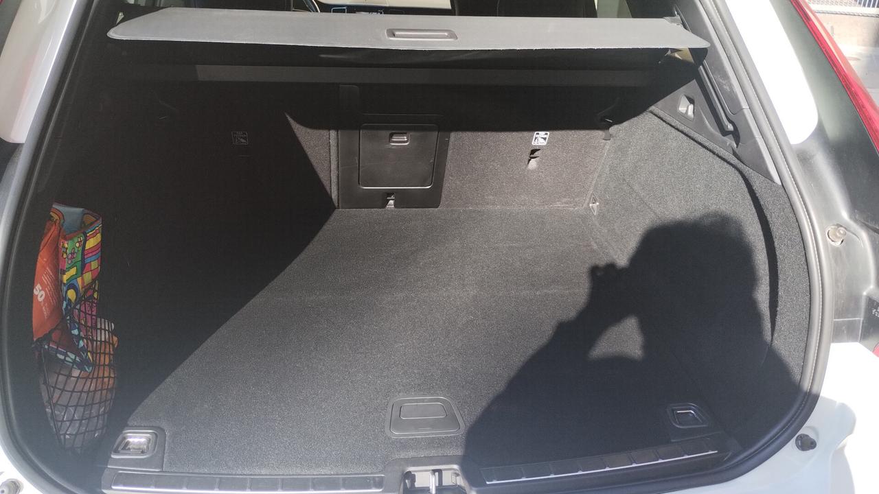 Volvo XC 60 XC60 T4 Geartronic R-design