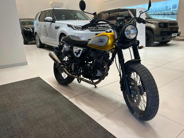 MASH Cafè Racer 125