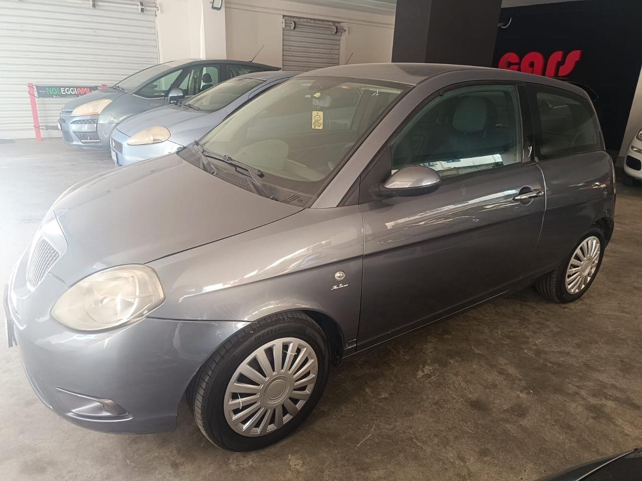 Lancia Ypsilon 1.2 GPL