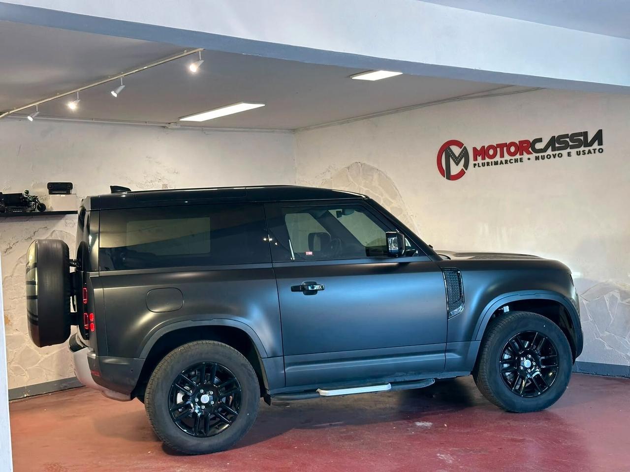 Land Rover Defender 90 3.0D I6 200 CV AWD Auto X-Dynamic SE
