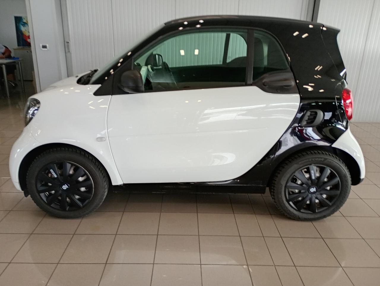 Smart ForTwo 1000 52 kW MHD coupé
