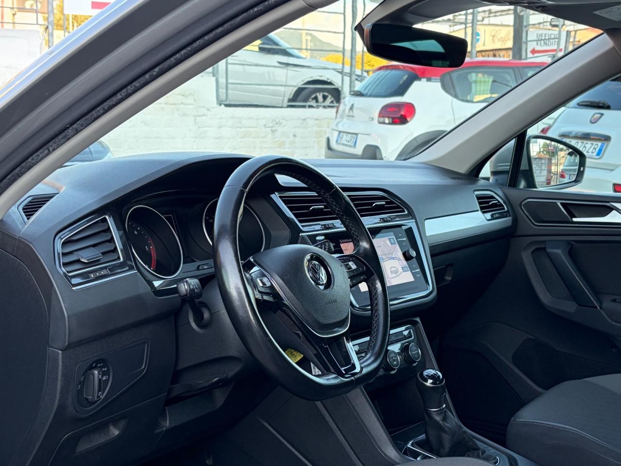 Volkswagen Tiguan 1.6 TDI SCR Business BlueMotion Technology