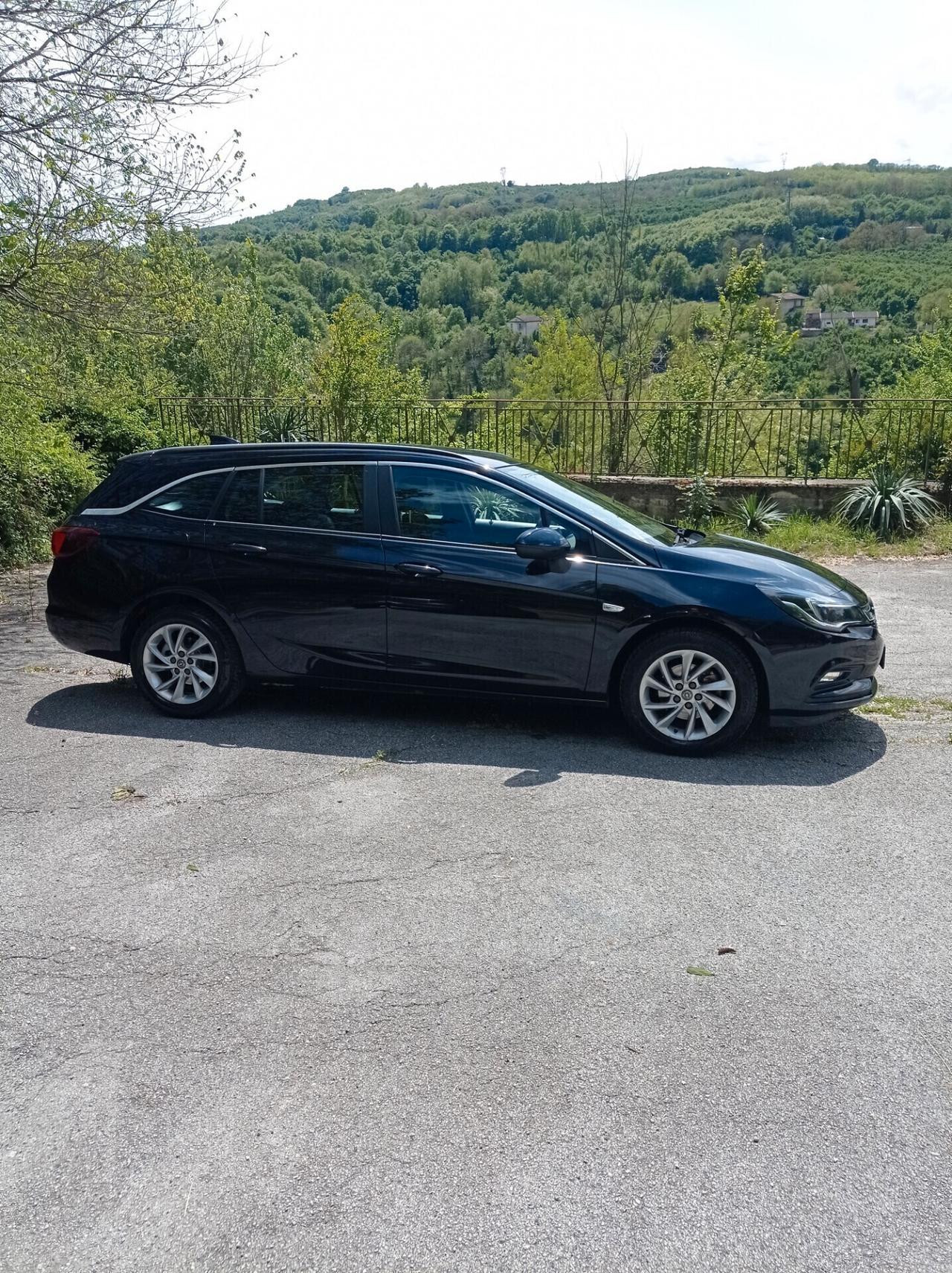 Opel Astra 1.6 CDTi 110CV Start&Stop Sports Tourer Business