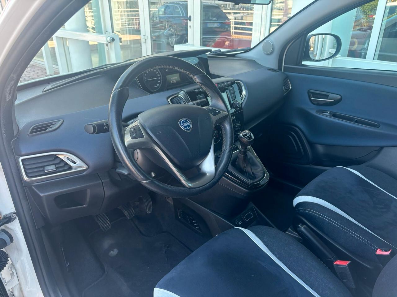Lancia Ypsilon 1.2 69 CV 5 porte GPL Ecochic Mya