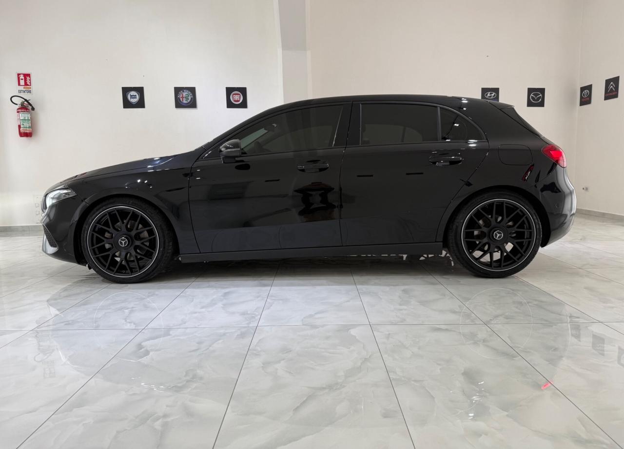 MERCEDES-BENZ A 180 D AUTOMATIC SPORT IVA ESPOSTA
