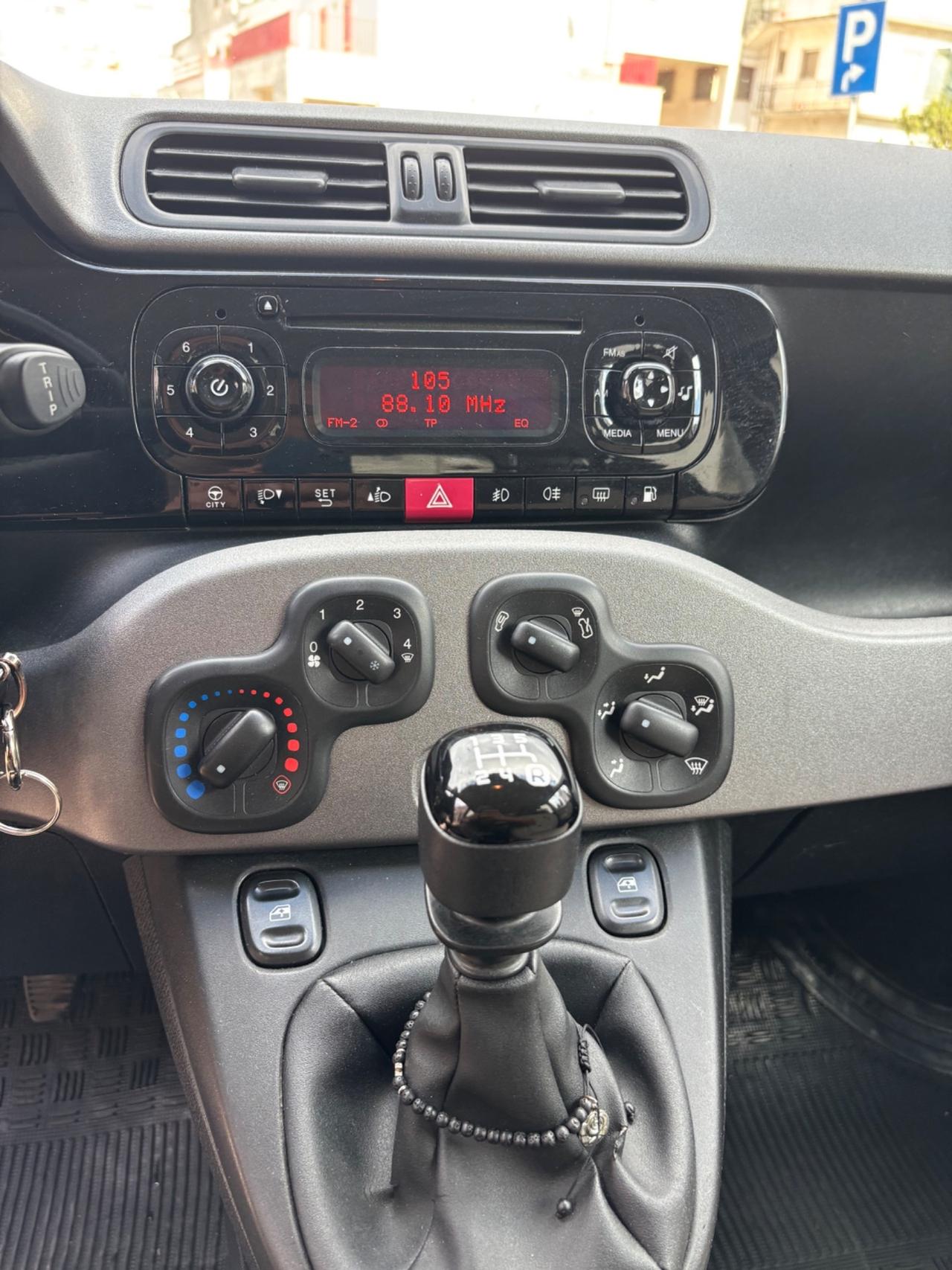 Fiat Panda 0.9 TwinAir Turbo Natural Power Lounge