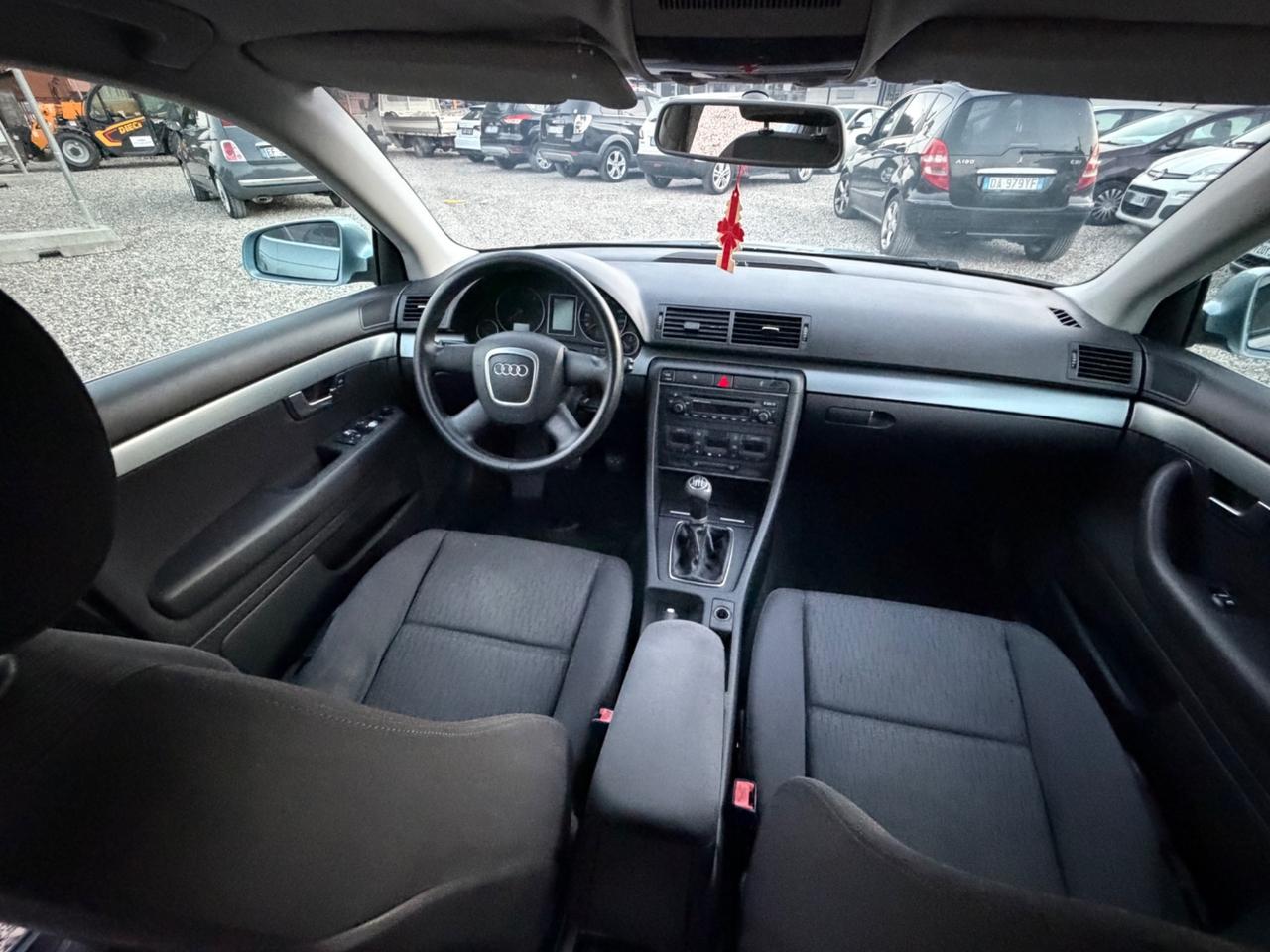 Audi A4 2.0 16V TDI Avant Top