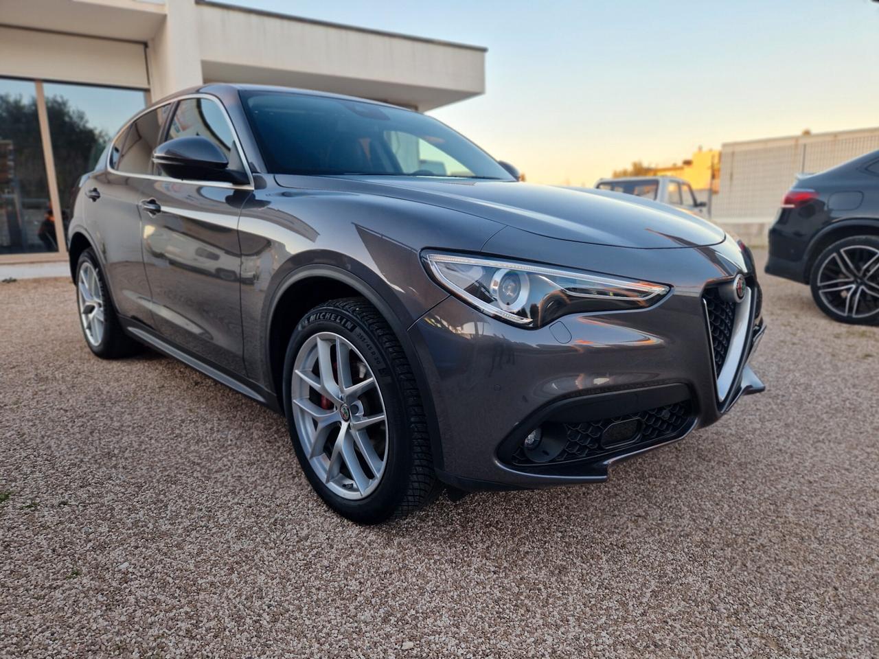 Alfa Romeo Stelvio 2.2 Turbodiesel 210 CV AT8 Q4 Veloce