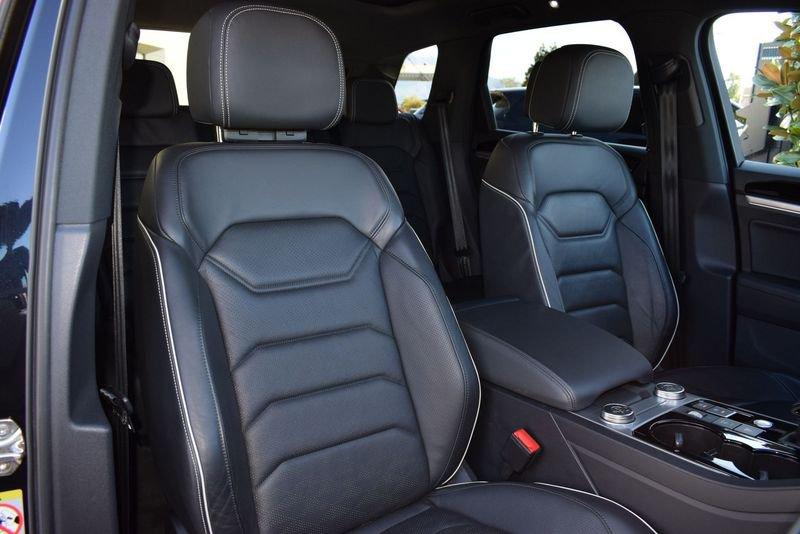 Volkswagen Touareg Touareg 3.0 V6 TSI eHybrid Elegance NETTO EXPORT