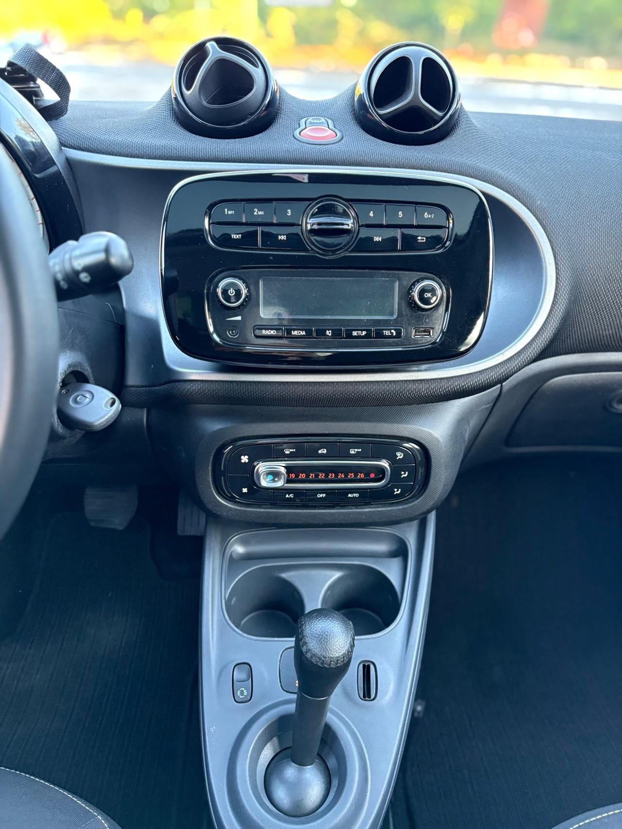Smart ForFour AUTOMATICA 1.0 Benzina 70cv