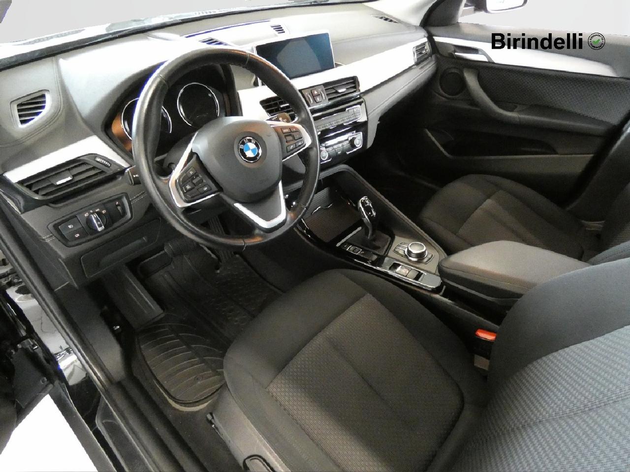BMW X2 (F39) - X2 sDrive18d Business-X