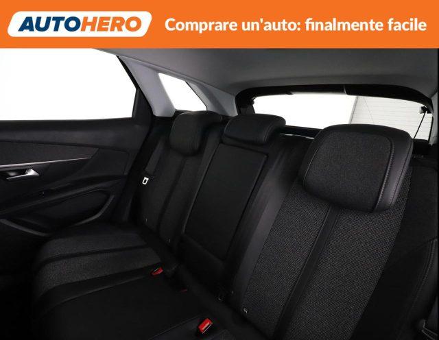 PEUGEOT 5008 PureTech Turbo 130 S&S Allure
