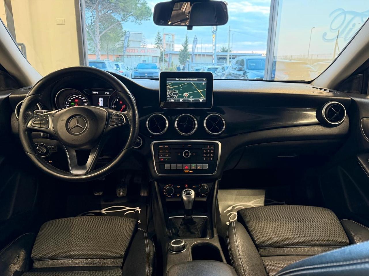 MERCEDES CLA 200D SHOOTING BRAKE SPORT 2.2 136CV OK NEOPATENTATO ANNO 2016