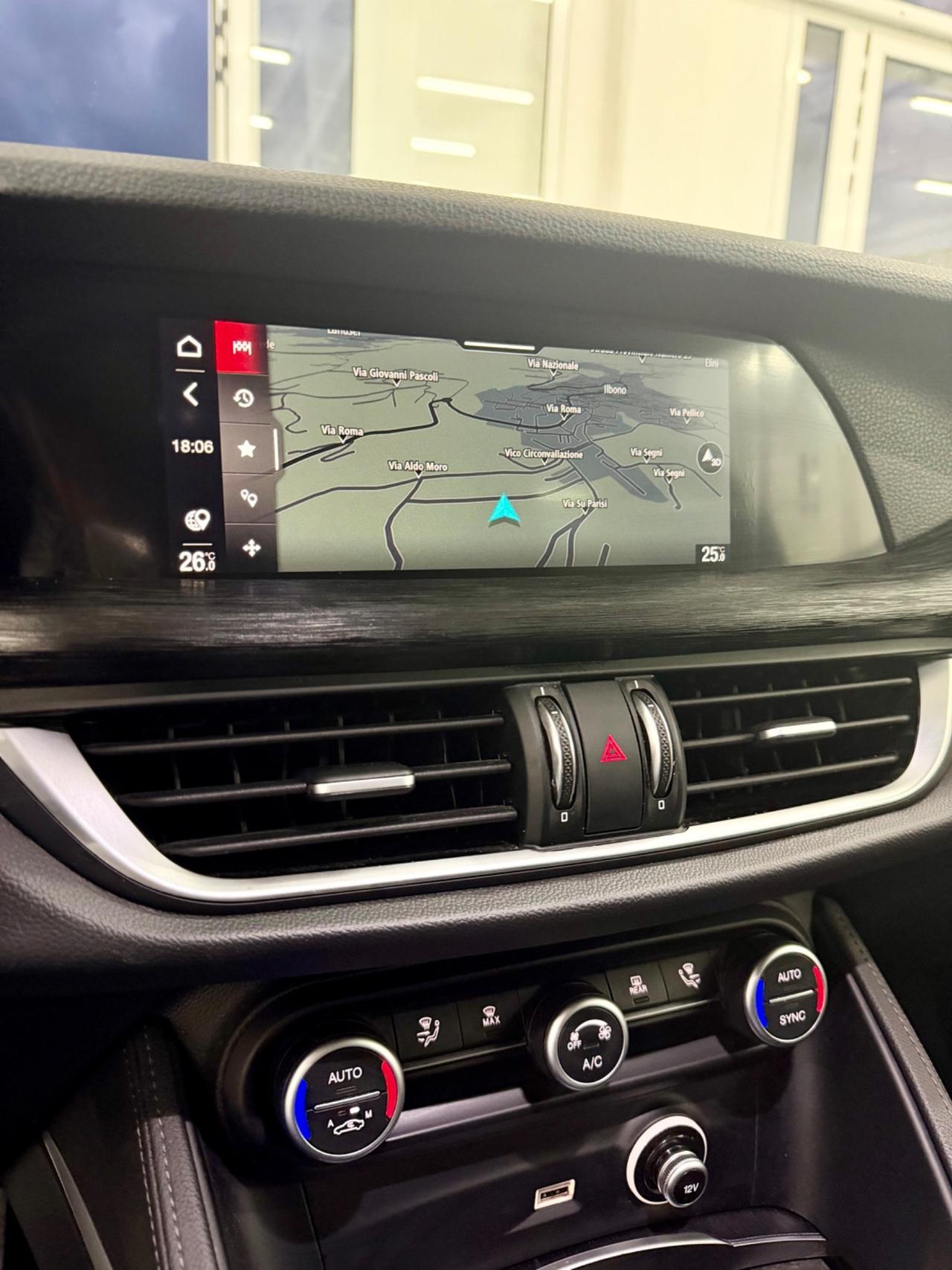 Alfa Romeo Stelvio 2.2 160 CV AT8 RWD FINANZIABILE