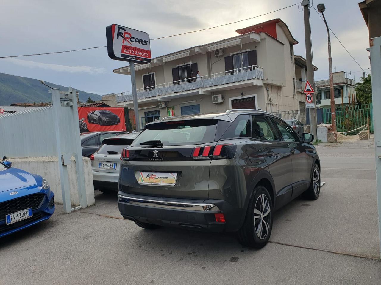 Peugeot 3008 BlueHDi 130 S&S EAT8 Allure