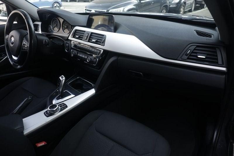 BMW Serie 3 Touring BMW Serie 3 Touring 320d xDrive Luxury Unicoproprietario