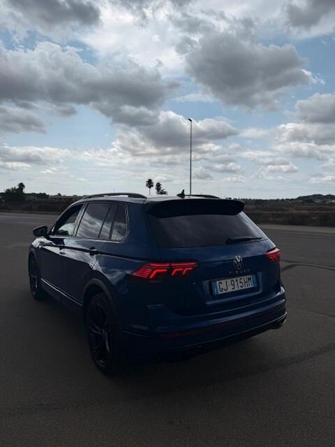 Volkswagen Tiguan 2.0 TDI 150 CV SCR DSG R-Line