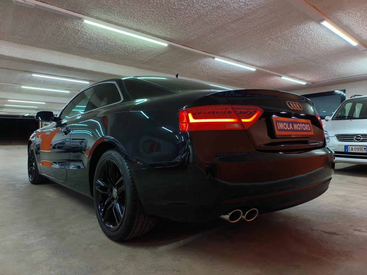 Audi A5 Coupé 2.0 TDI 177 CV S-line Total Black