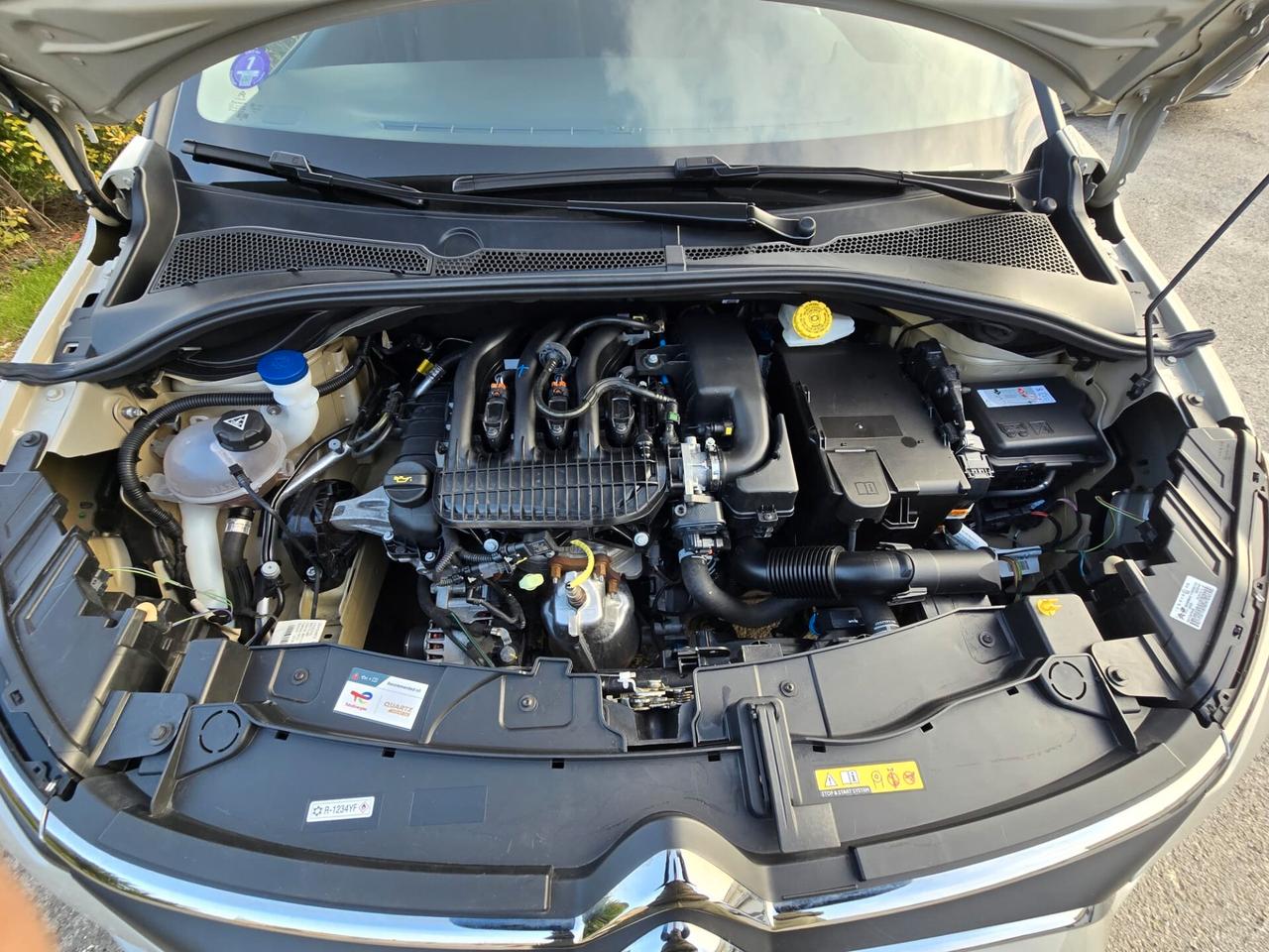 Citroen C3 PureTech S&S Shine 83 cv - 2024