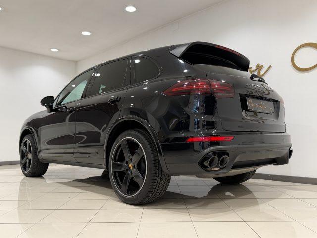 PORSCHE Cayenne 3.0 Diesel Platinum Edition