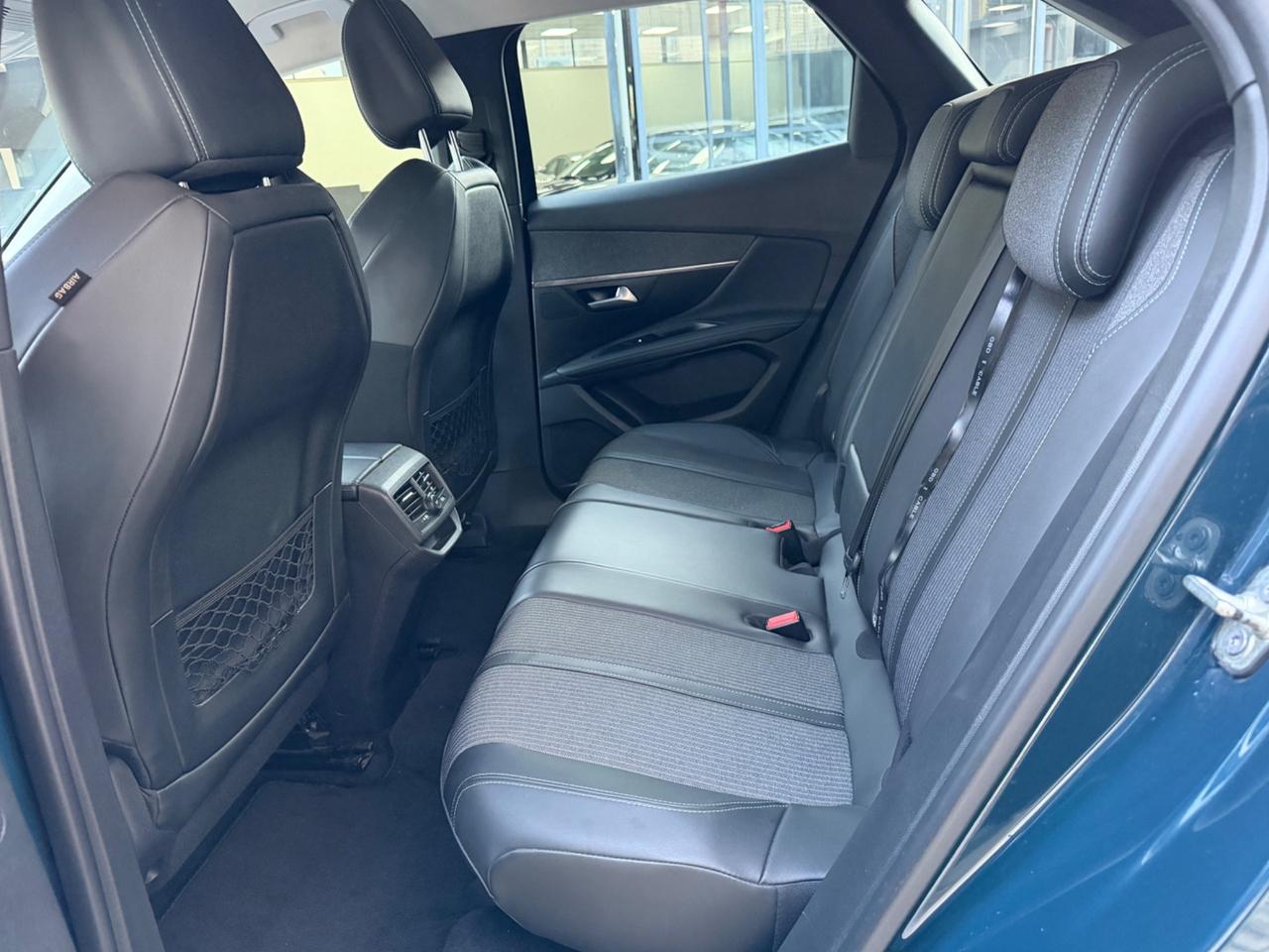 Peugeot 3008 BlueHDi 130 S&S Allure 12/2021