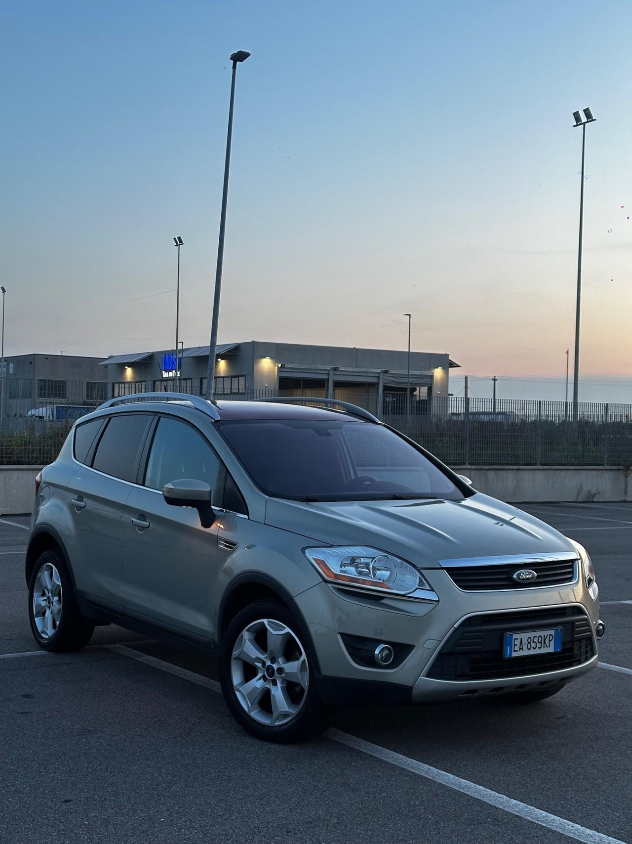 Ford Kuga 2.0 TDCi 136 CV 4WD Titanium DPF
