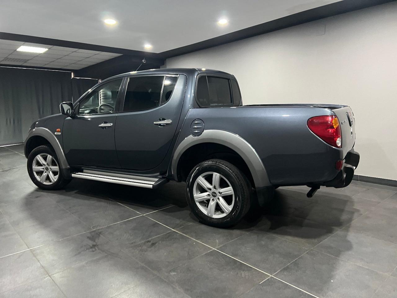 Mitsubishi L200 2.5 DI-D/167CV DoubleCab Warrior LEGGI DESCRIZIONE