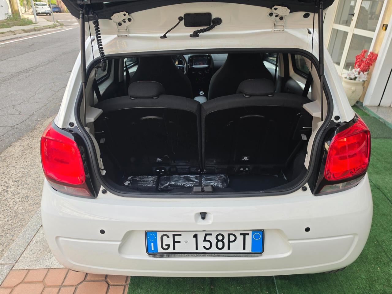 Citroen C1 VTi 72 S&S 3 porte Shine