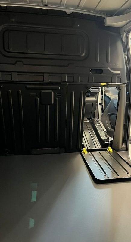 FIAT Doblò Doblò WORKSITE 1.5 BlueHdi 100CV PL-TN Van - IVA ESCLUSA