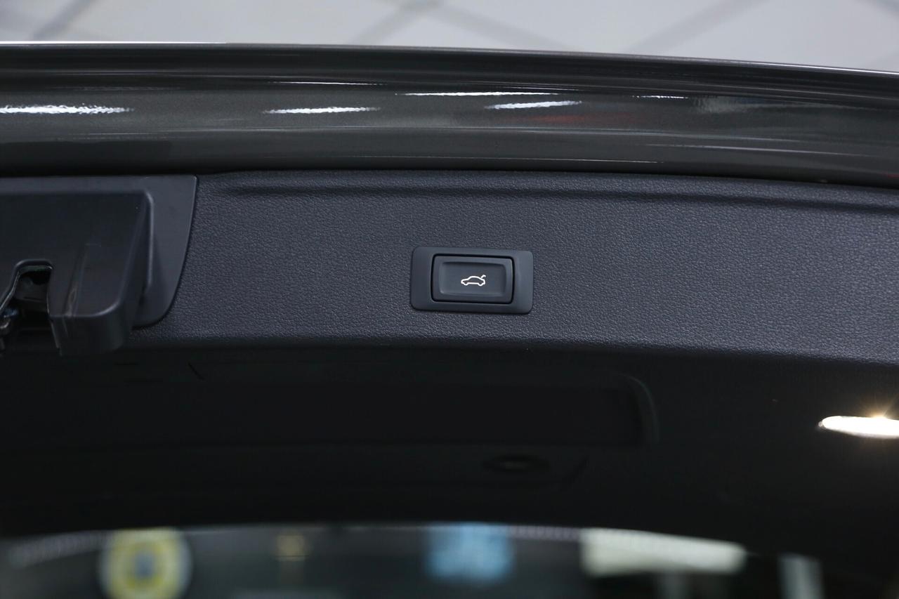 Audi A4 Avant 40 TDI 204 cv mhev quattro S tronic S line edition