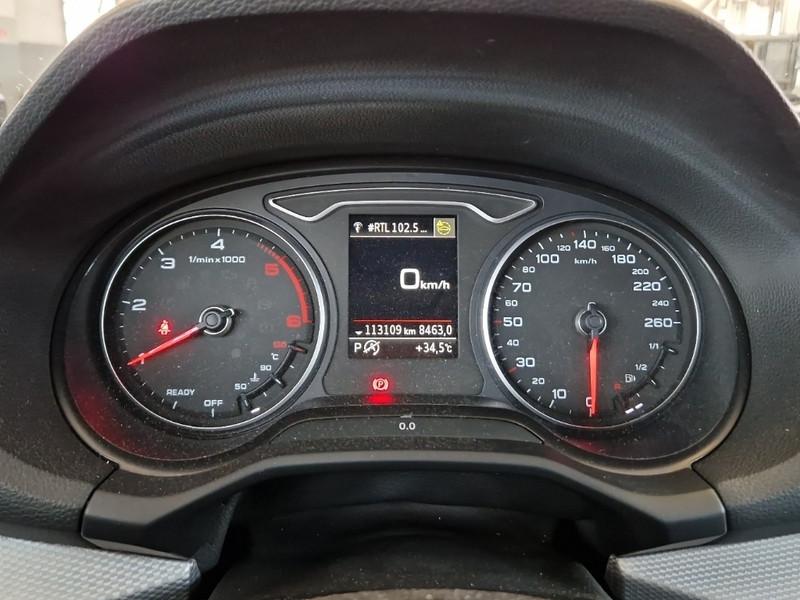 AUDI Q2 2.0 30 TDI BUSINESS S TRONIC