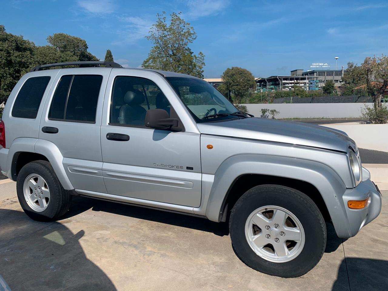 Jeep Cherokee 2.8 CRD Sport